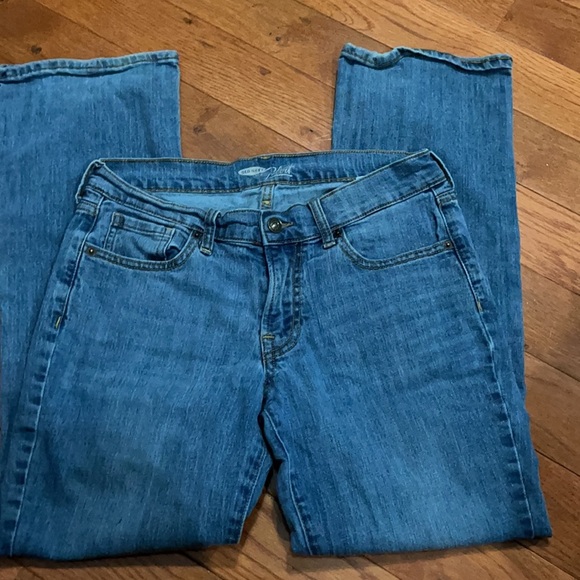 Old Navy the Flirt jeans 8 - Picture 3 of 5